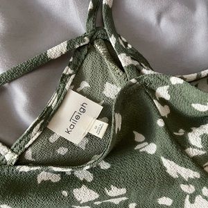 Kaileigh green floral strapped blouse. Size medium